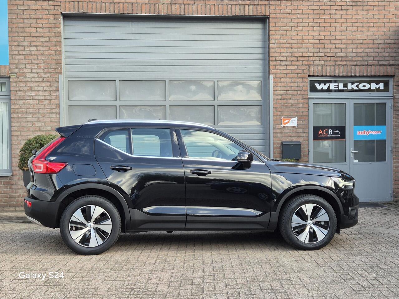 Volvo XC40 1.5 T4 Recharge Inscription Expression Panoramadak / Zeer Nette auto.