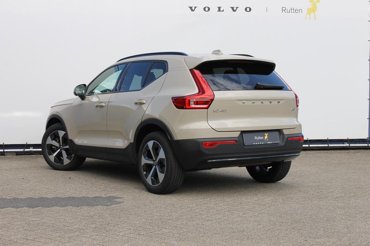 Volvo XC40 B3 177PK Automaat Plus Dark Google infotainment / Draadloos telefoon opladen / Elektrisch bedienbare bestuurdersstoel met geheugen / Adaptieve Cruise Control / Parkeersensoren voor en achter met 360 graden camera