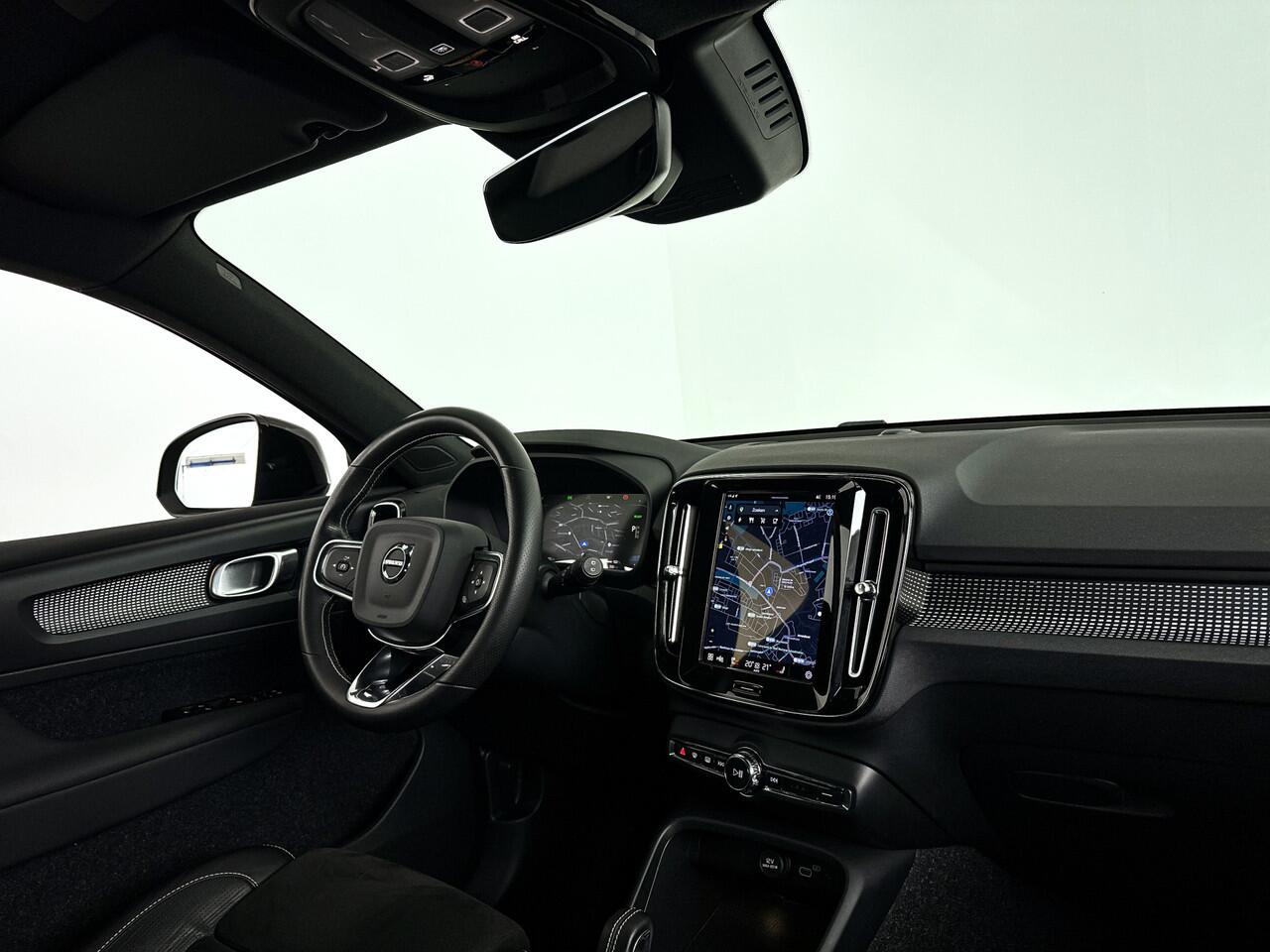 Volvo XC40 P8 AWD R-Design | Park Assist | Stoel- en Stuurverwarming | Trekhaak