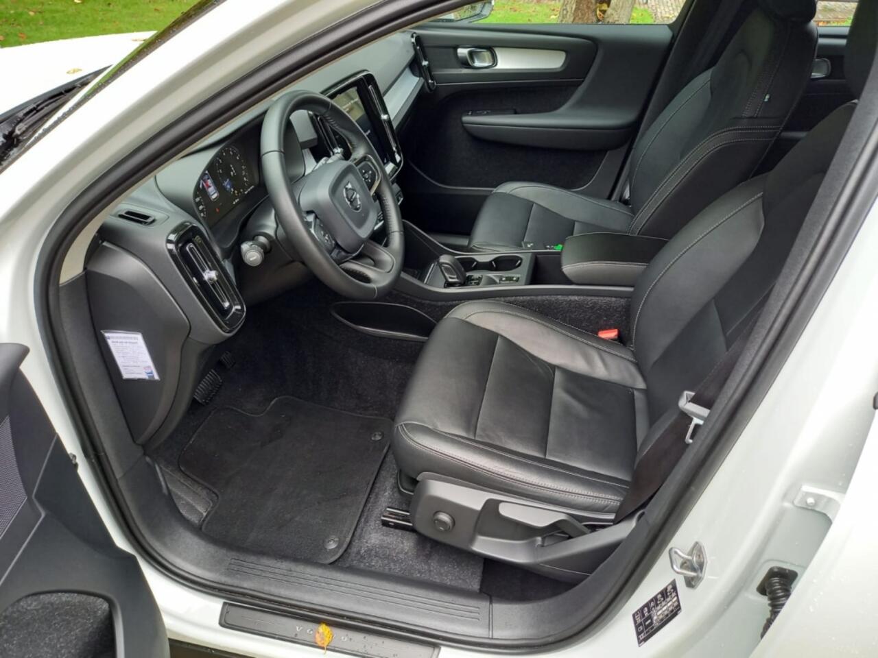 Volvo XC40 2.0 T4 Momentum