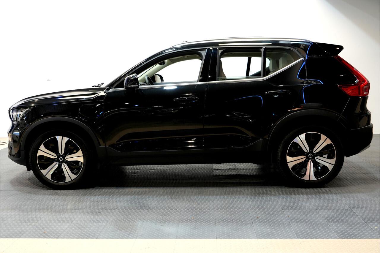 Volvo XC40 1.5 T5 Plug-in Hybrid 193kW/262pk DCT7 Ultimate Bright FACELIFT! PANORAMADAK + HARMAN/KARDON + ADAPT.CRUISE + PILOT ASSIST + NAVI SENSUS + BLIS + LANE ASSIST + EL.STOELEN + STOEL-&STUURVERWARMING + CAMERA + KEYLESS + PARKSENSOREN V&A + 19" LM-VELGEN!!