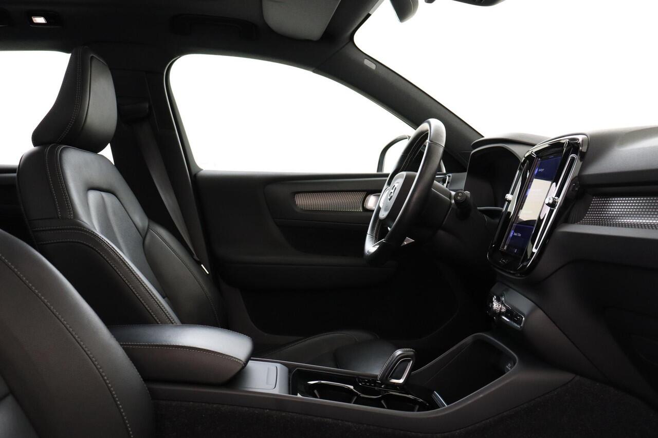 Volvo XC40 RECHARGE P8 AWD R-DESIGN -PANO.DAK|HARMAN/KARDON|360°CAM|LEDER|TREKHAAK|WARMTEPOMP|BTW!
