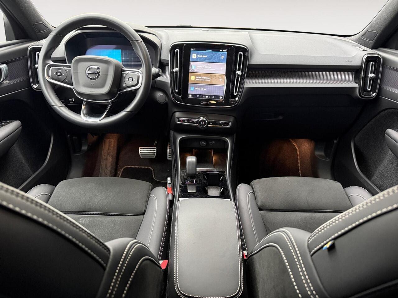 Volvo XC40 Recharge Plus | Stoelverwarming | Achteruitrijcamera | Keyless entry |