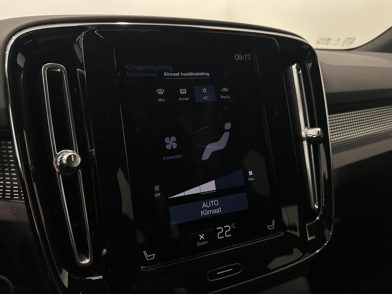 Volvo XC40 1.5 T3 R-Design | Panoramadak | LED | Navigatie | Climate Control | Cruise Control | Lichtmetalen velgen 18"