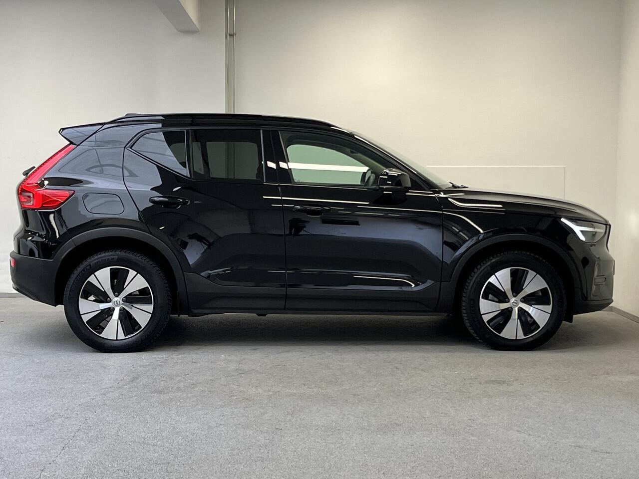 Volvo XC40 1.5 T4 Recharge Plus Dark | H&K | CARPLAY | CAMERA | LEDER | DEALERONDERHOUDEN | 97% SOH |