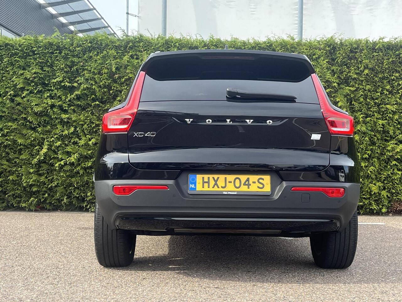 Volvo XC40 T4 Recharge R-Design | 360 Camera | Keyless | Stoelverwarming