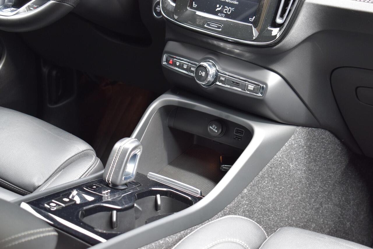 Volvo XC40 1.5 T5 Recharge R-Design met Leer/Cam/Stoelvw/Led