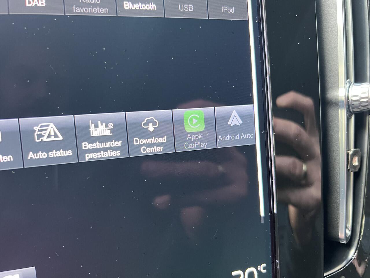 Volvo XC40 1.5 T4 Recharge Core Bright Achteruitrijcamera Navigatie