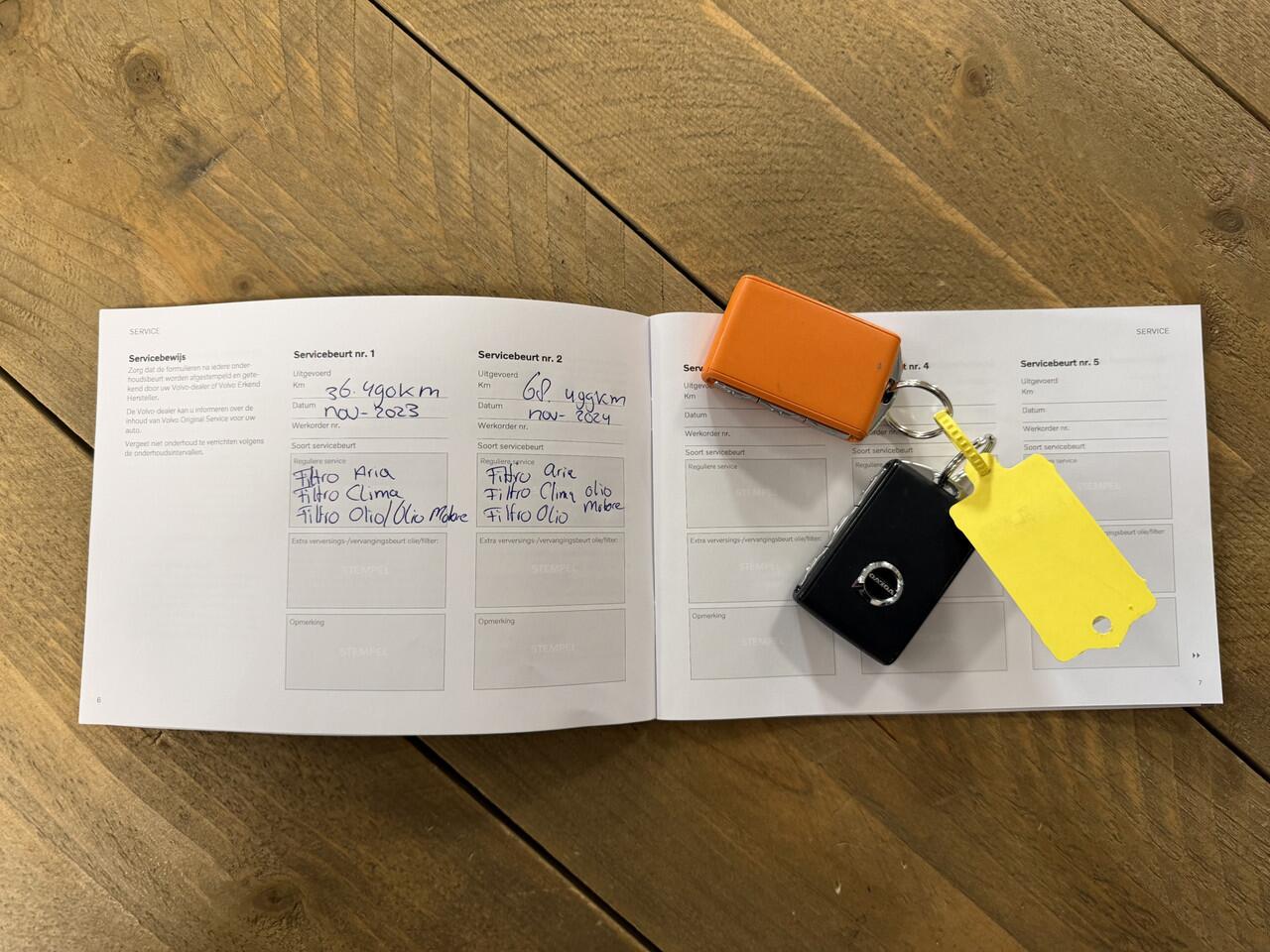 Volvo XC40 1.5 T5 Recharge Plus Bright Achteruitrijcamera Harman/Kardon