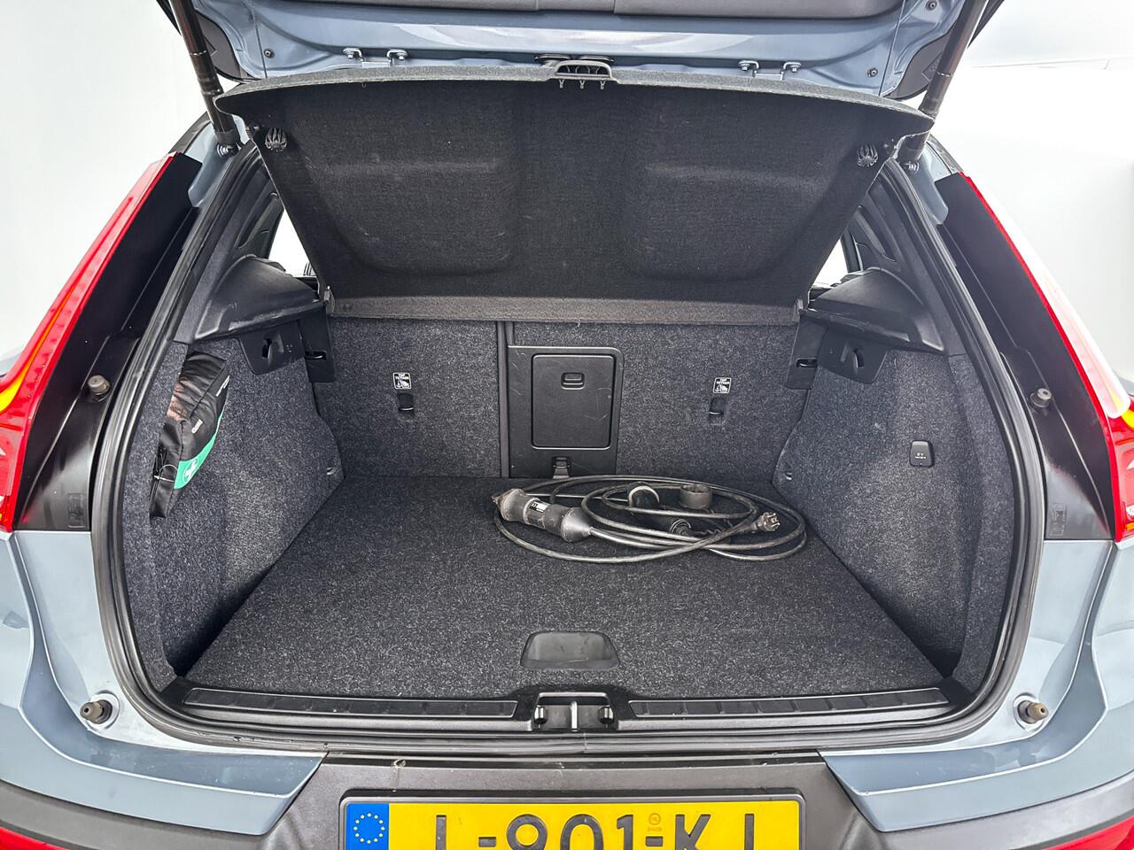 Volvo XC40 T4 Aut. Recharge R-Design Expression | Pilot Assist