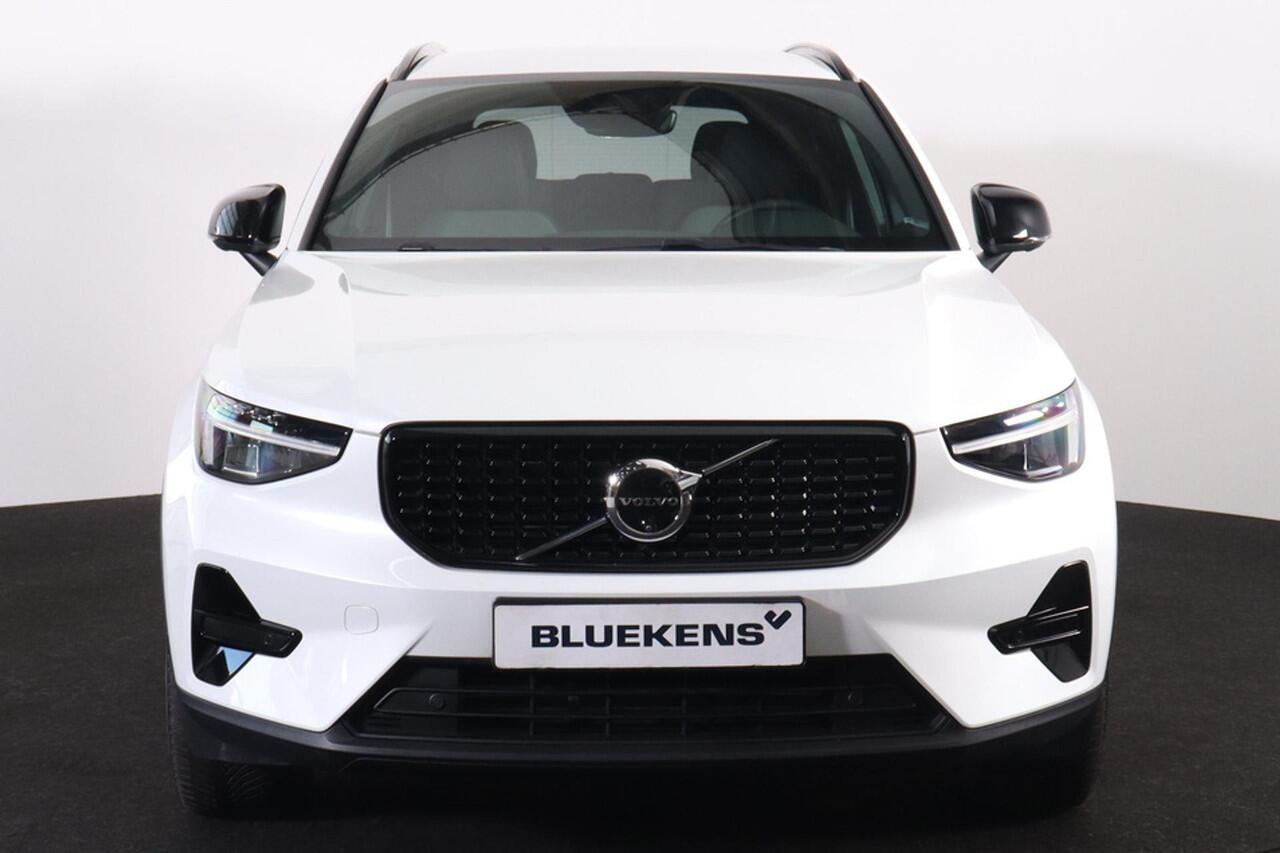 volvo-xc40-t5-recharge-plus-dark---