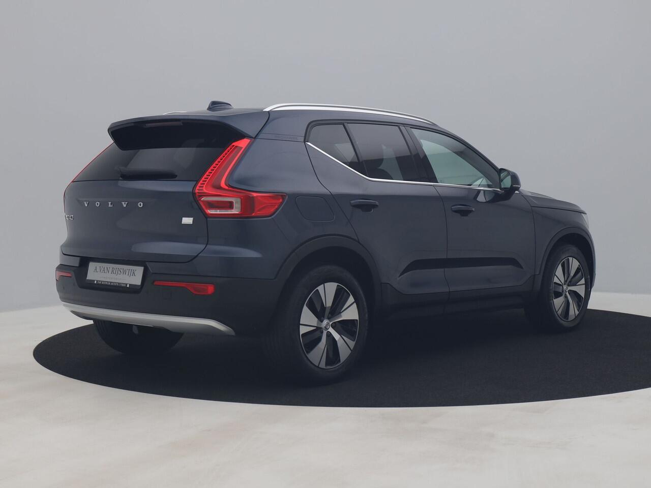 Volvo XC40 1.5 T4 Recharge Inscription Expression | PANO | CAMERA | KEYLESS