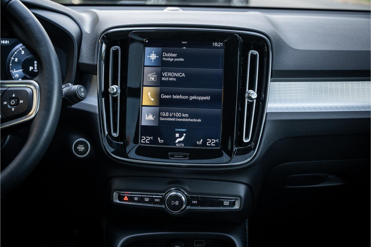 Volvo XC40 1.5 T2 Business Pro Aut.8 ** Panodak ** Camera ** 19inch ** Winter-line NAP!!