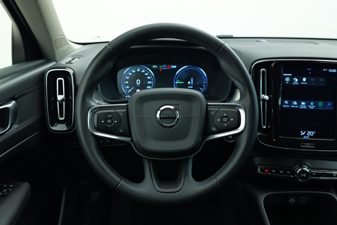 Volvo XC40 1.5 T5 Twin Engine Momentum Pro | Keyless start | Elk. achterklep