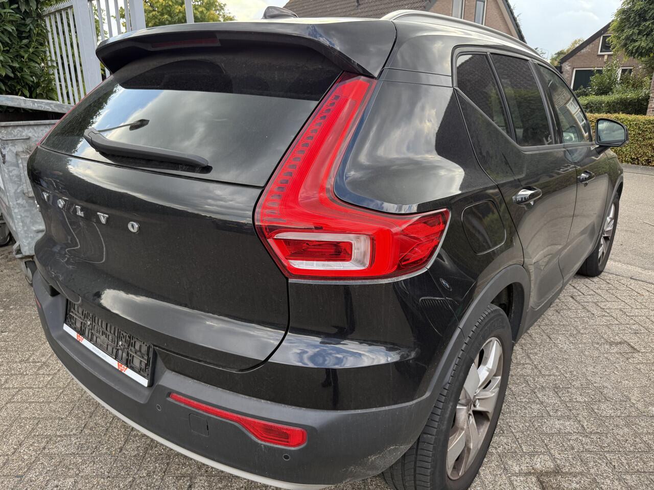Volvo XC40 1.5 T3 Inscription XENON/CLIMA/NAVI
