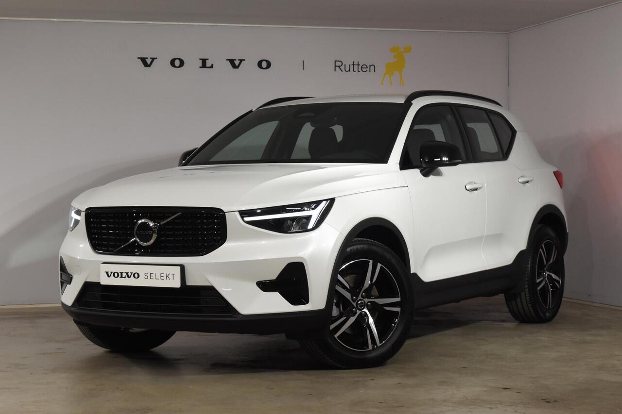 Volvo XC40 B4 211PK Automaat Plus Dark / Navigatie / Adaptive Cruise / Harman Kardon / Stuur- & Stoelverwarming / Elektrische achterklep / Achteruitrijcamera / Elektrische stoelverst. met geheugen