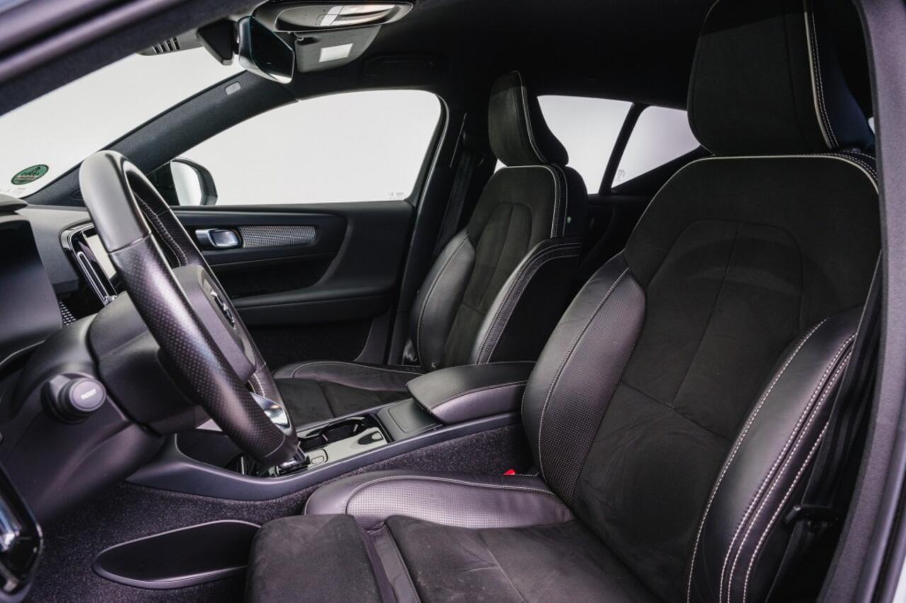 Volvo XC40 Recharge P8 AWD