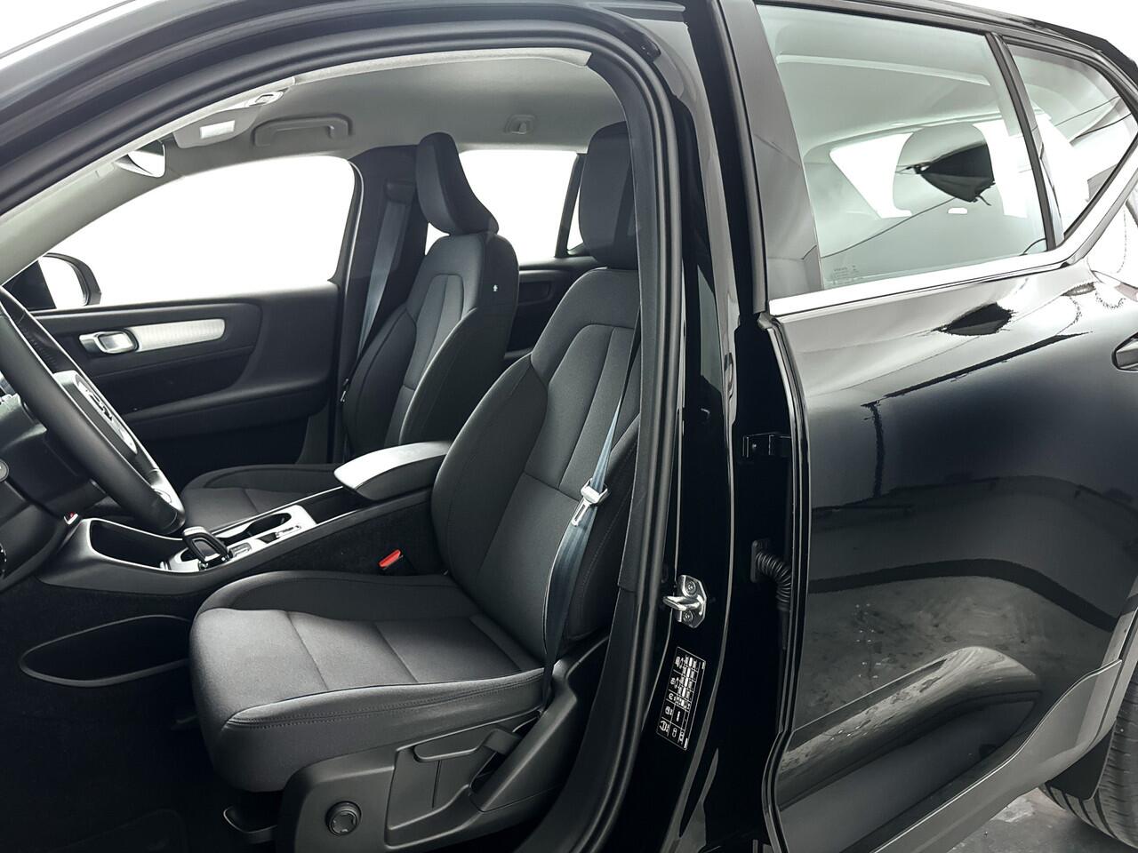 Volvo XC40 T4 Aut. Recharge Inscription Expression | Parkeercamera | Stoel- en Stuurverwarming