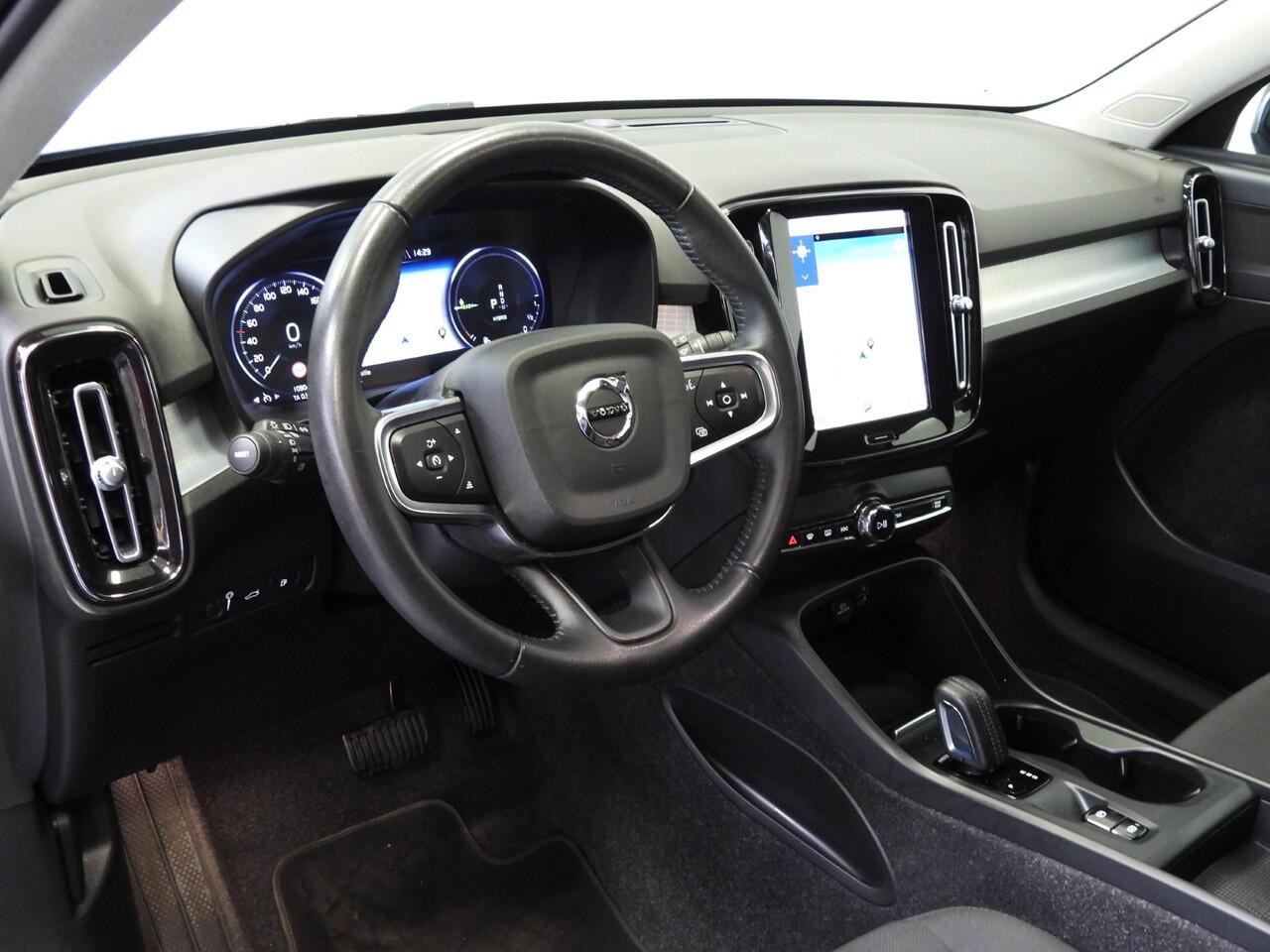 Volvo XC40 1.5 T4 Recharge R-Design NAVI/TREKHAAK/CAMERA/LED/18"LMV!