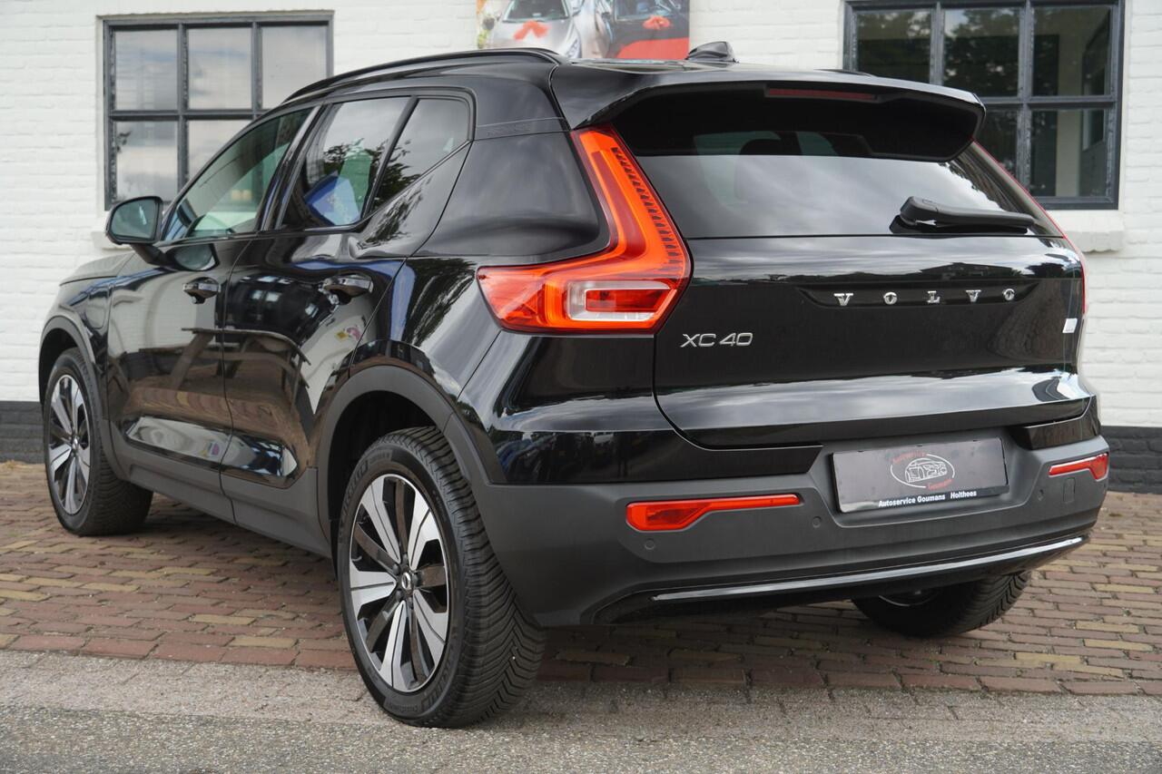Volvo XC40 1.5 T5 Plug-in hybrid Plus Dark