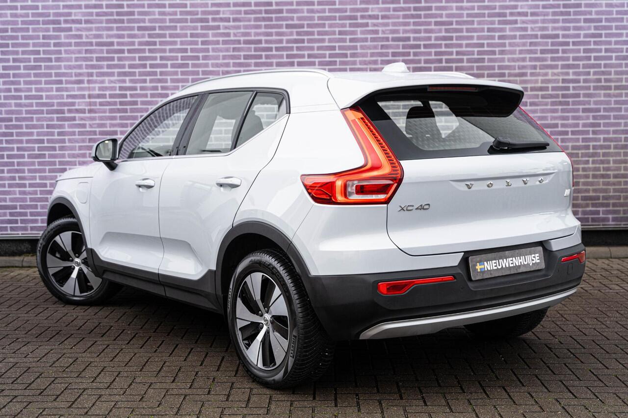 Volvo XC40 1.5 T5 Recharge Inscription Expression | Cruise Control | DAB | 2-zone Climate control | Carplay | Volvo On Call |