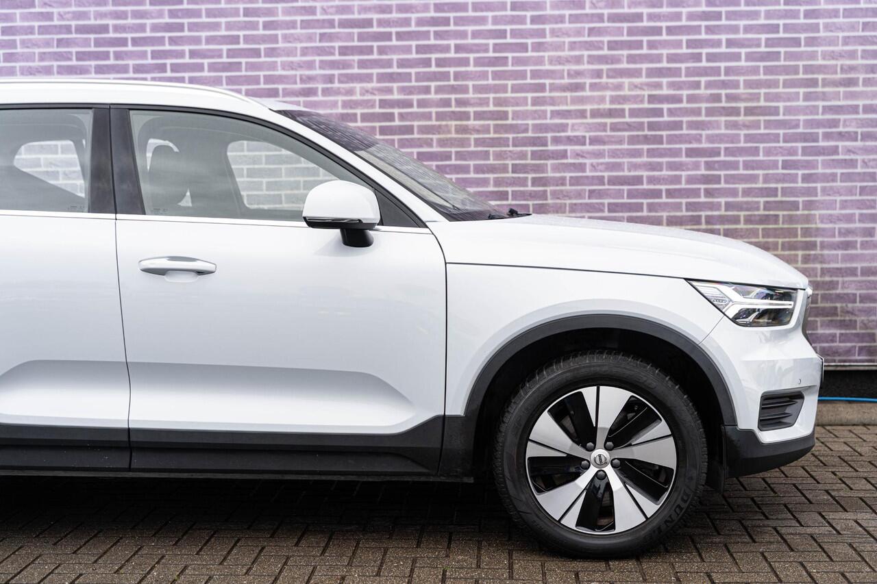 Volvo XC40 T5 Recharge Inscription Expression | Camera | Adaptive Cruise Control | DAB | Climate control | Parkeersensoren Voor + Achter | Carplay | Volvo On Call |