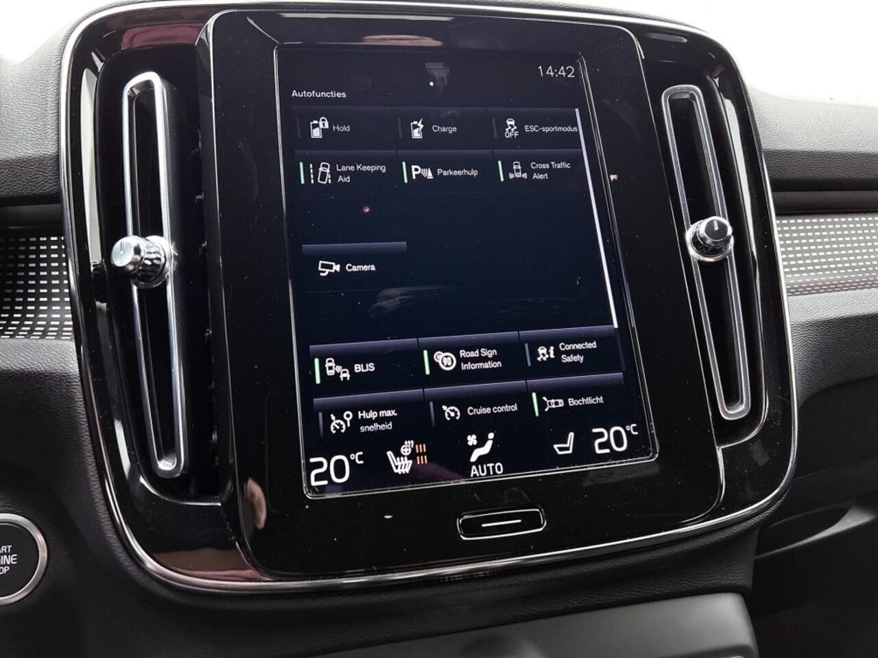 Volvo XC40 1.5 T5 R-Design Pilot Assist | Trekhaak | Keyless | BLIS | Clima