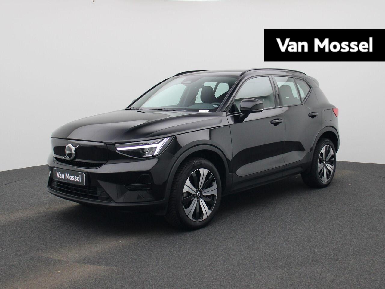 Volvo XC40 Recharge Core 232PK | Navigatie | Allseason-banden | Grootlicht-assistent | Achteruitrijcamera + parkeersensoren | Climate control | Apple CarPlay & Android Auto