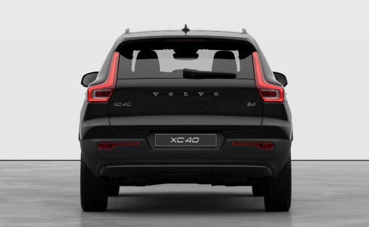 Volvo XC40 B4 211PK Automaat Plus Dark / Extra getint glas / Microtech/Nubuck / Camera achter