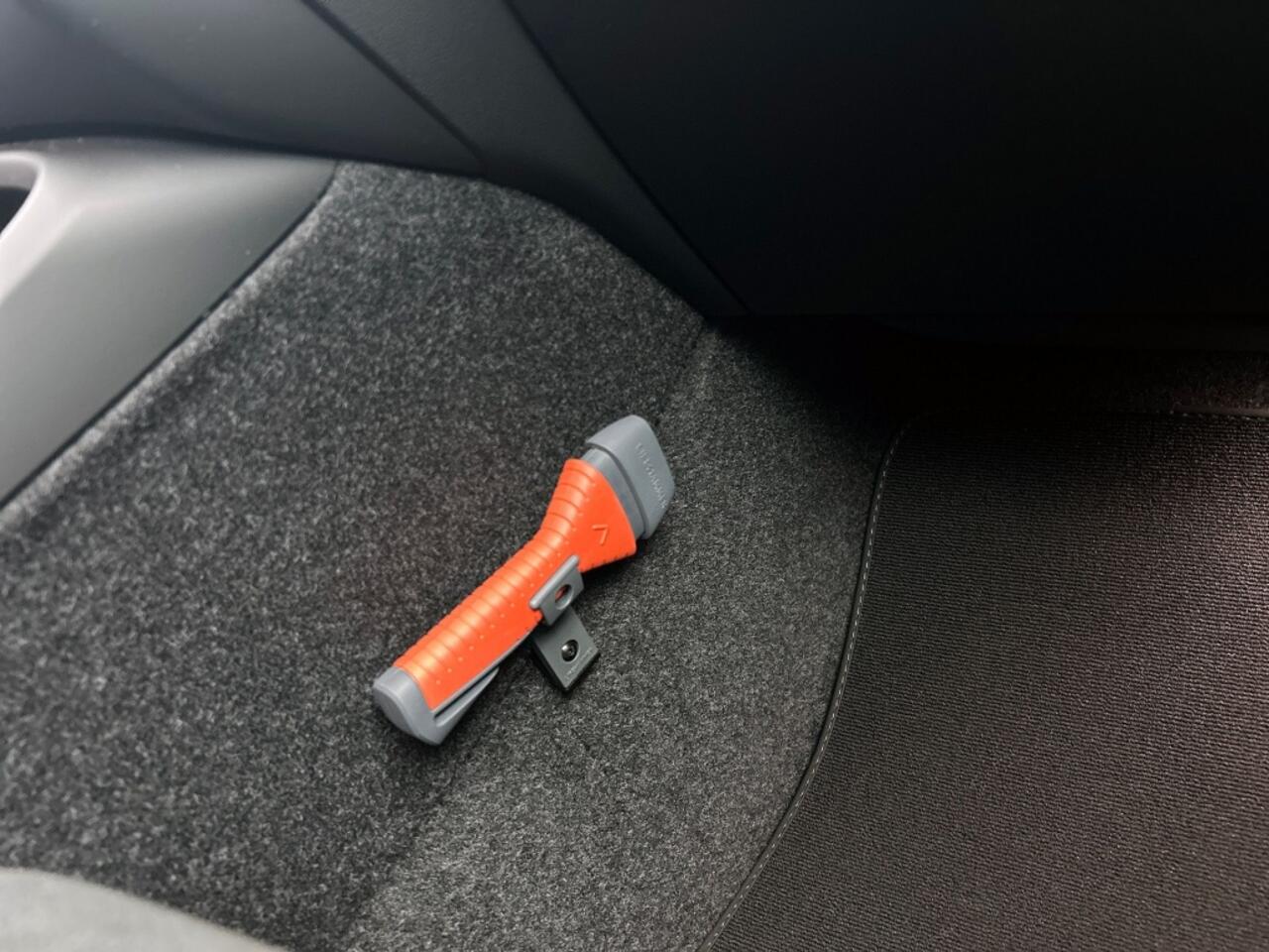 Volvo XC40 2.0 B4 Plus Black Edition | Panoramadak | 360 graden camera |