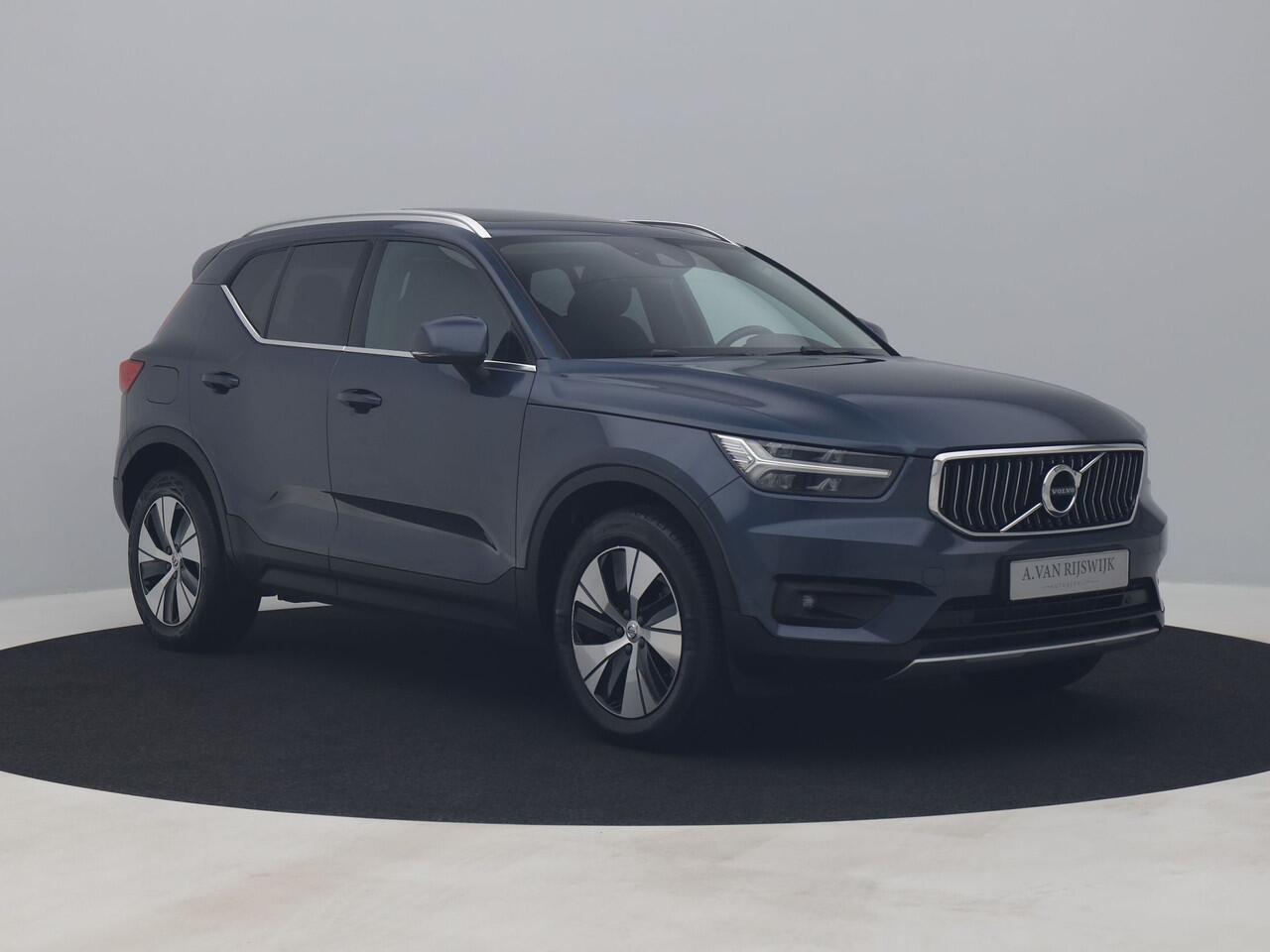 Volvo XC40 1.5 T4 Recharge Inscription Expression | PANO | CAMERA | KEYLESS