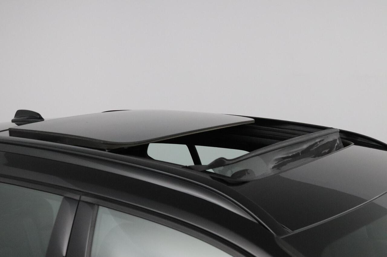 Volvo XC40 1.5 T4 Recharge R-Design | Harman/Kardon Audio | Panoramadak | Camera |