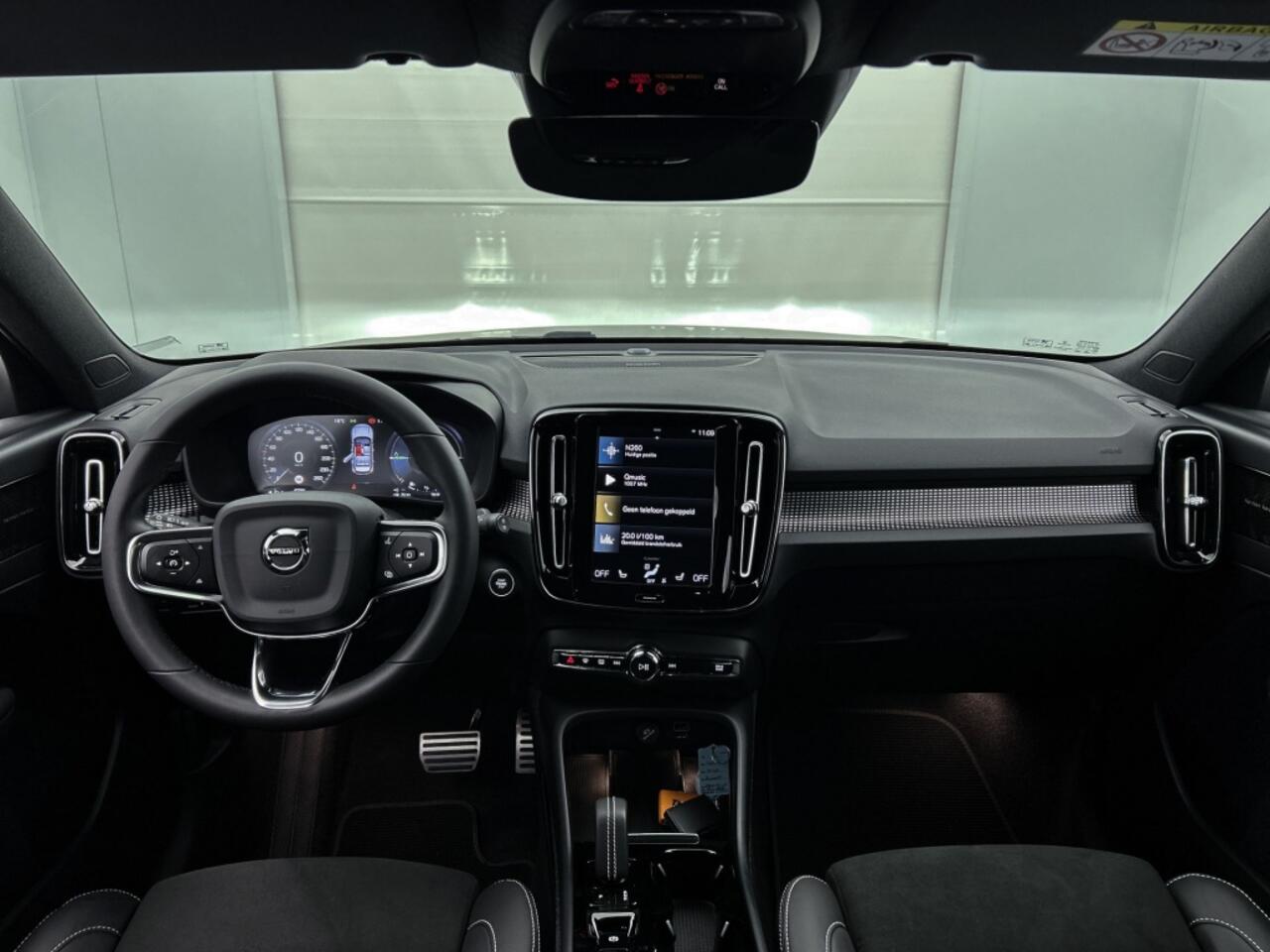 Volvo XC40 1.5 T5 Recharge R-Design