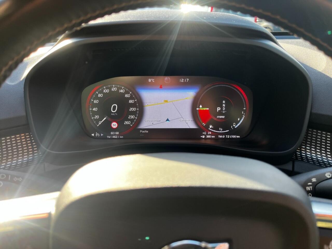 Volvo XC40 1.5 T5 R-design Expr. All-in prijs!