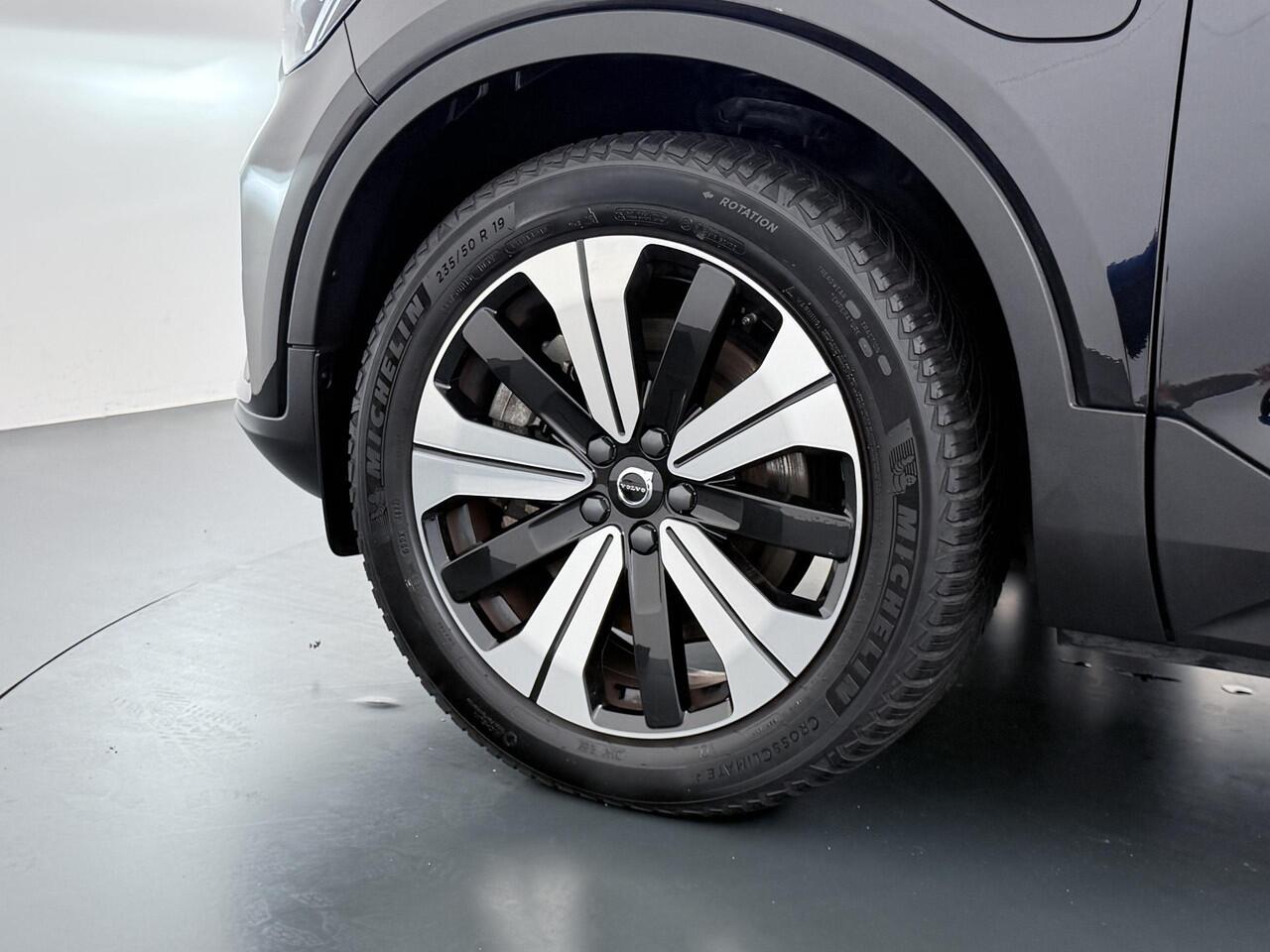 Volvo XC40 1.5 T5 Recharge Ultimate Bright Trekhaak/Panodak/HarmanKardon etc.