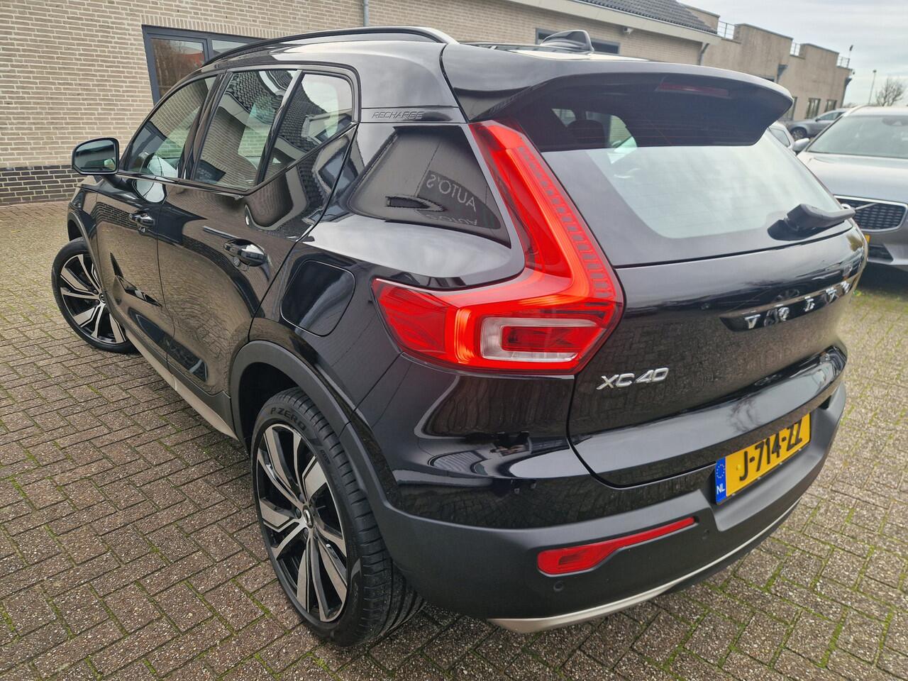 Volvo XC40 Recharge P8 AWD R-Design Pano | Harman Kardon | 20"