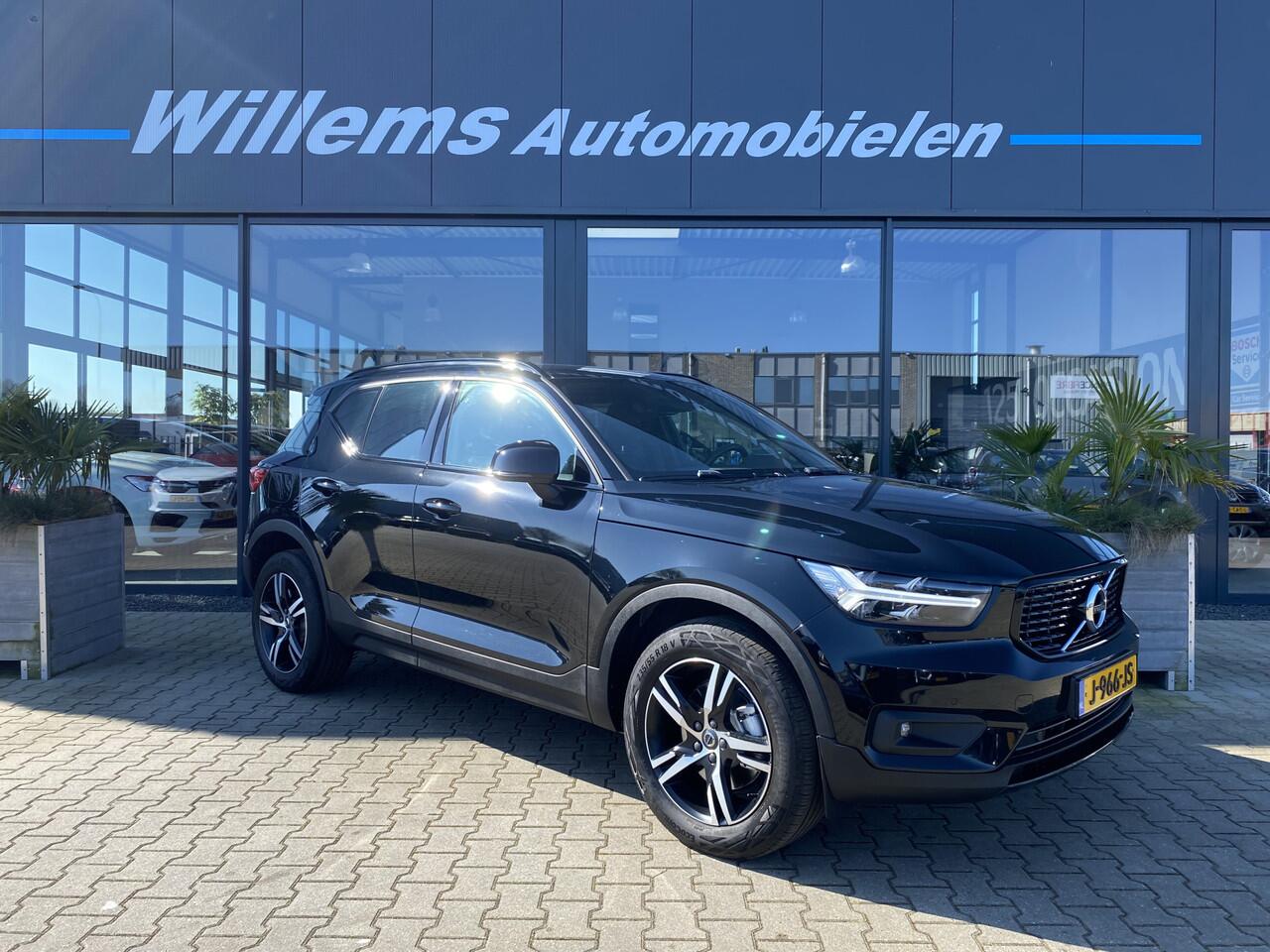 Volvo XC40 2.0 B 4 R-Design Stoelverwarming, Camera & App-Connect