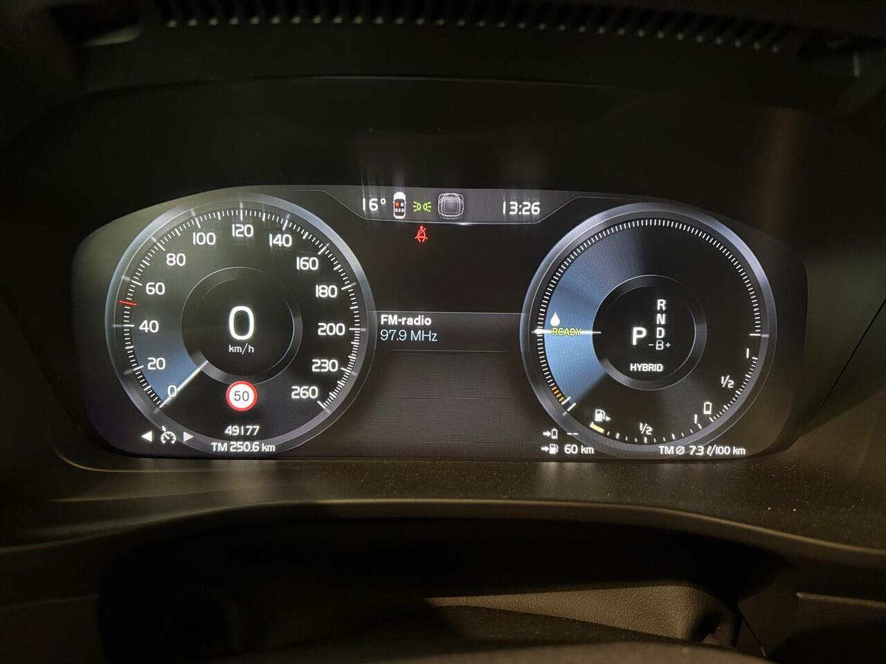 Volvo XC40 T4 Aut. Plug-in Hybrid Inscription Keyless CruiseControl Navigatie 211pk