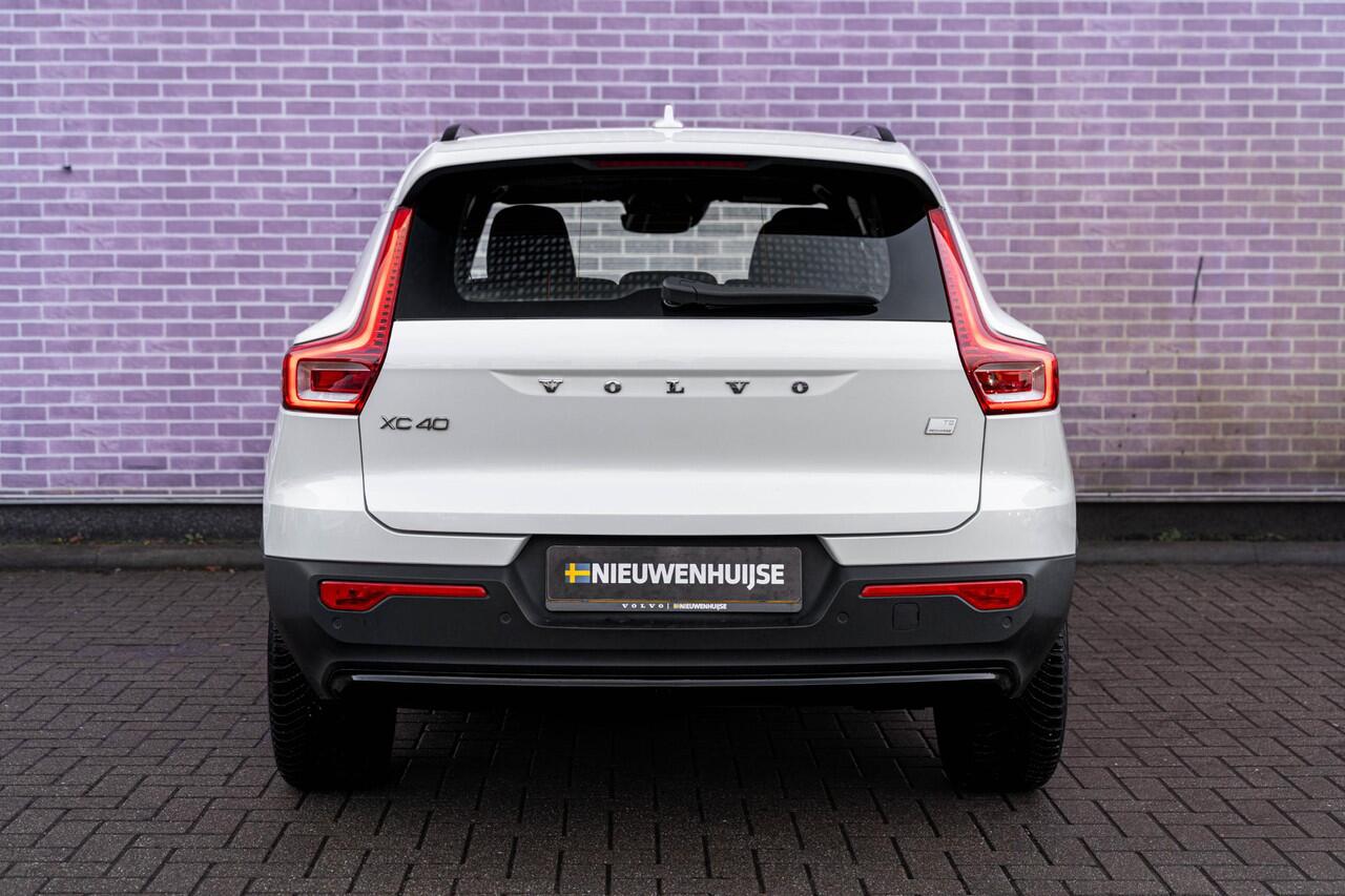 Volvo XC40 T5 Plug-in hybrid Core | Cruise Control | Trekhaak | Climate Control | Lane Keeping Assist | DAB | 18" LM
