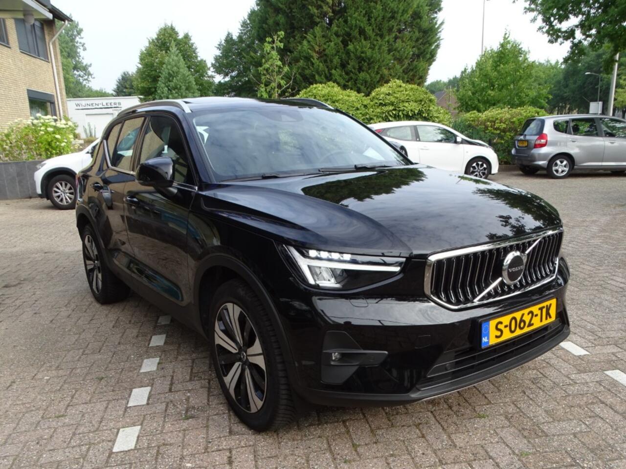 Volvo XC40 1.5 T5 Plug-in hybrid Ultimate Bright Panoramadak 1e Eig.