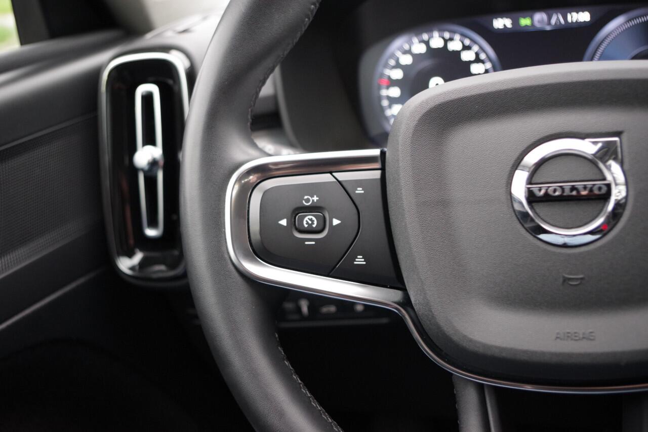 Volvo XC40 1.5 T4 Recharge Inscription Expression 211 PK PHEV, Winterpakket, Adap. Cruise Control, Camera