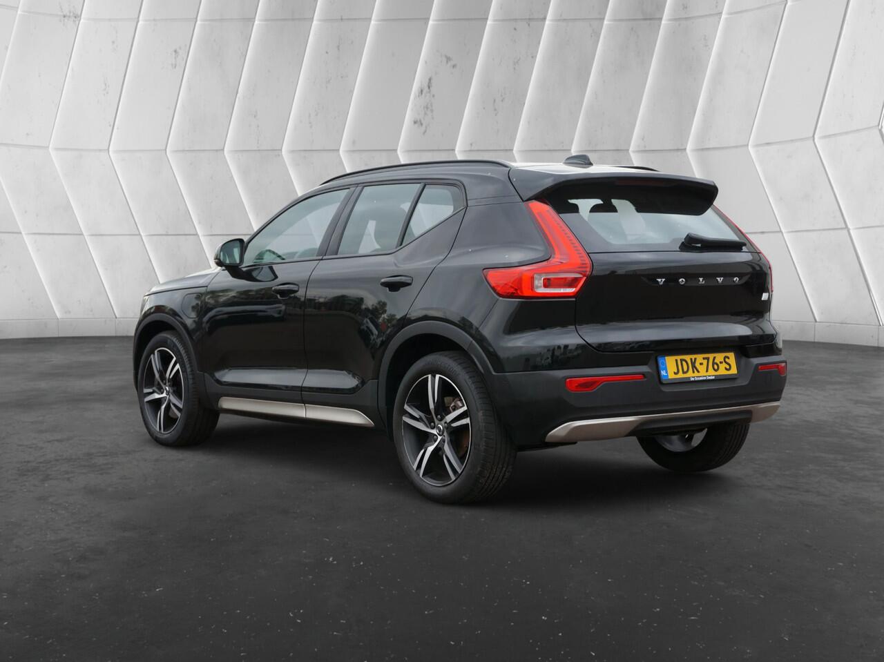 Volvo XC40 1.5 T5 Recharge R-Design Rijklaar incl Garantie