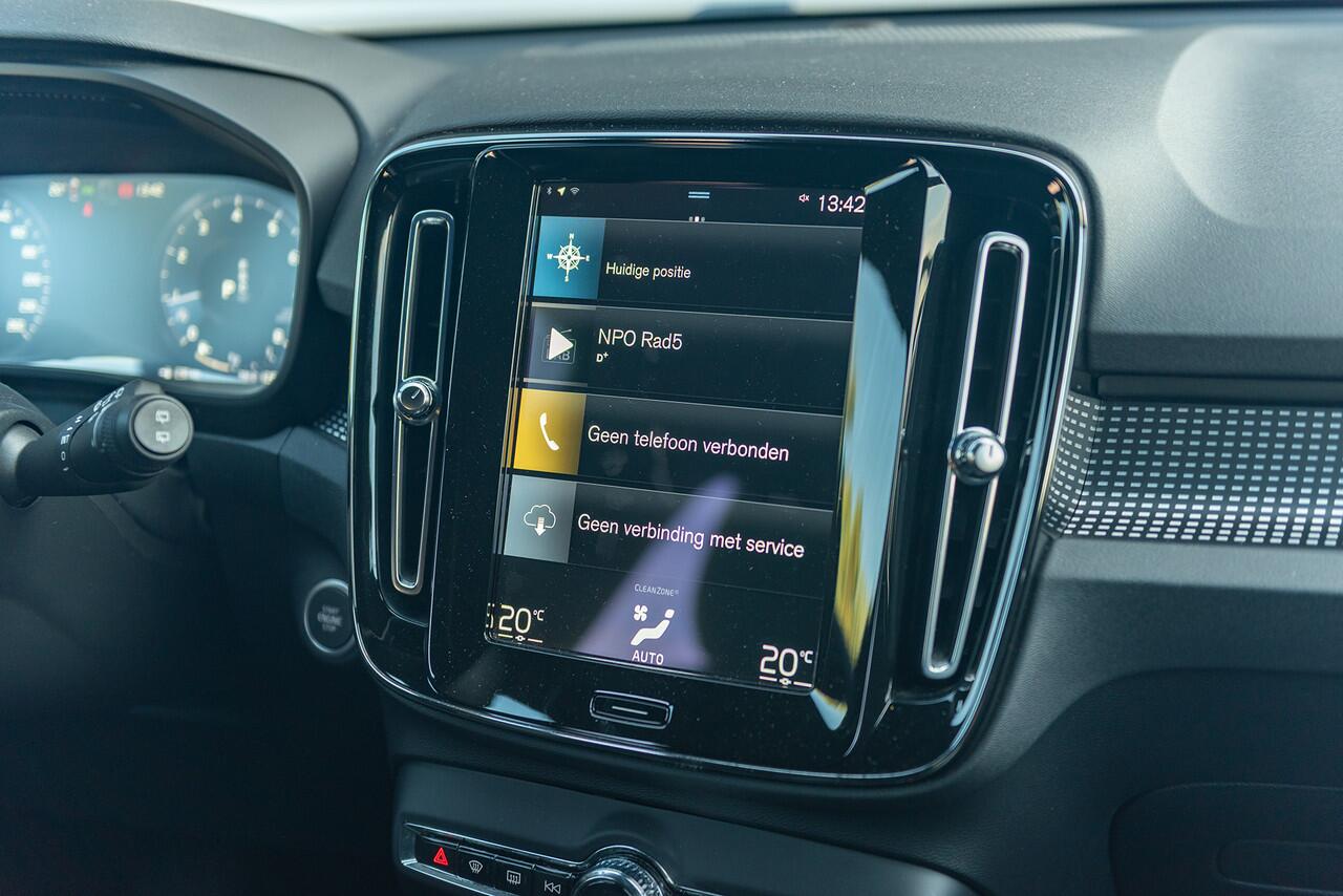 Volvo XC40 T3 Aut. R-Design ACC Trekhaak Parkeercamera 163pk