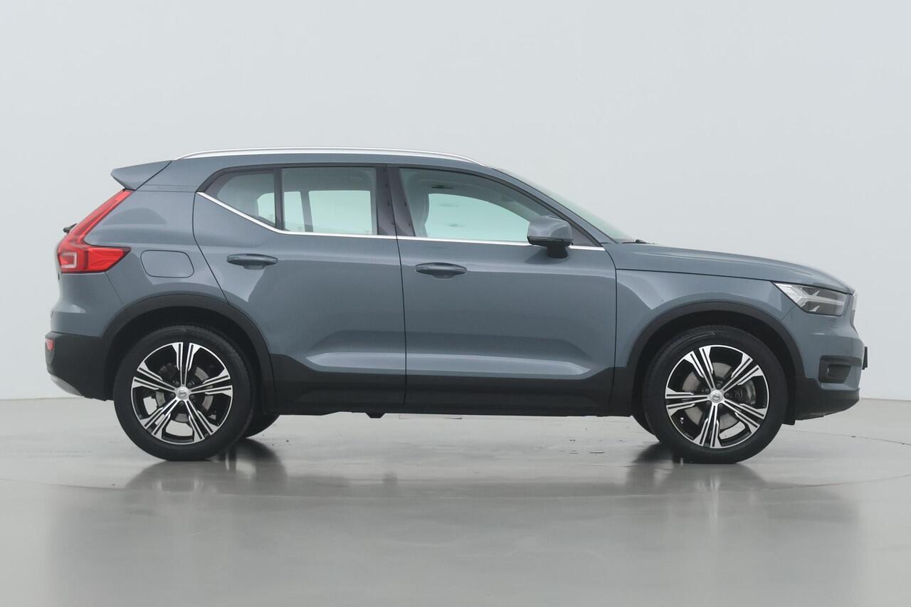 Volvo XC40 T5 Recharge Inscription Expr. | ACC | Leder | Trekhaak | Stoel+Stuurverwarming | Keyless | Camera | Apple Carplay