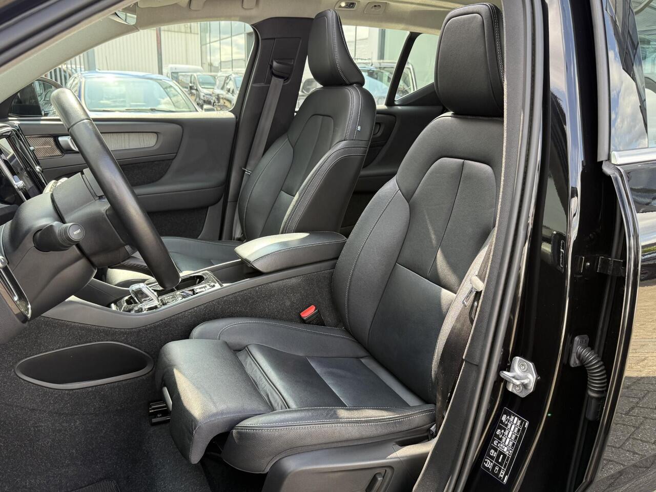 Volvo XC40 1.5 T4 Recharge Inscription Expression (Hoge Instap) Open Dak | 360° Camera | Winter Pack | Harman & Kardon | Navigatie | Memory