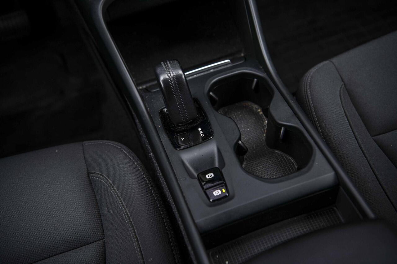 Volvo XC40 1.5 T5 Recharge Business Pro | Adaptieve Cruise Control | Stoel/Stuurverwarming | Camera | BLIS |