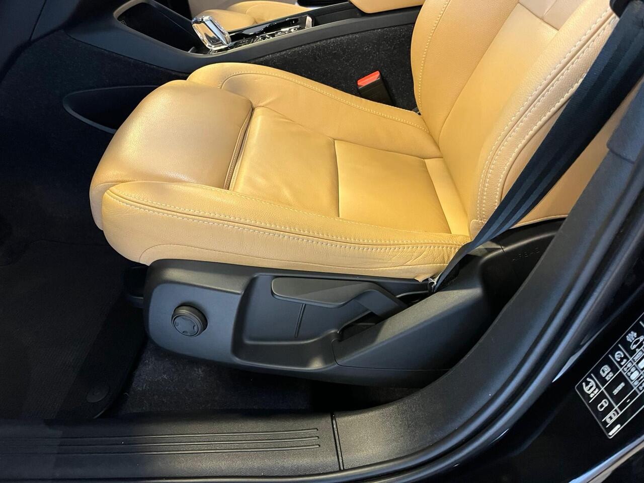 Volvo XC40 T5 Recharge Inscription | Rijklaarprijs | Intelli Safe |