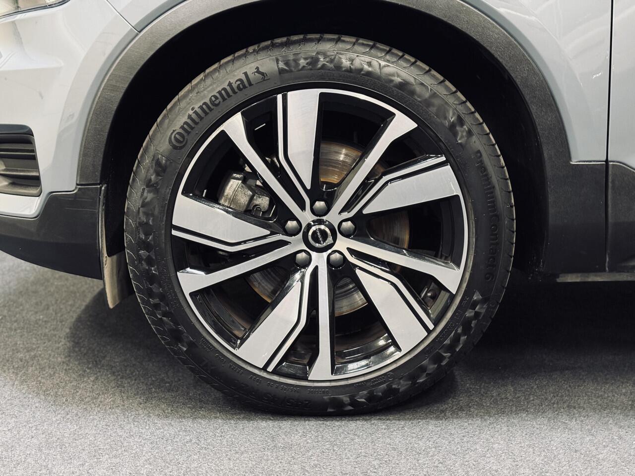 Volvo XC40 1.5 T5 Recharge R-Design | 20" | Panorama | Camera