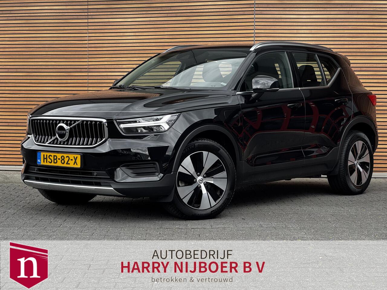 Volvo XC40 1.5 T4 Recharge Inscription Expression PDC v+a / Navigatie / Camera / Carplay / 18 "lm velg