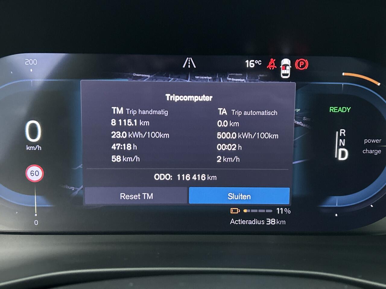 Volvo XC40 Recharge P8 AWD R-Design Navigatie | Camera | Pano-dak | Trekhaak wegklapbaar
